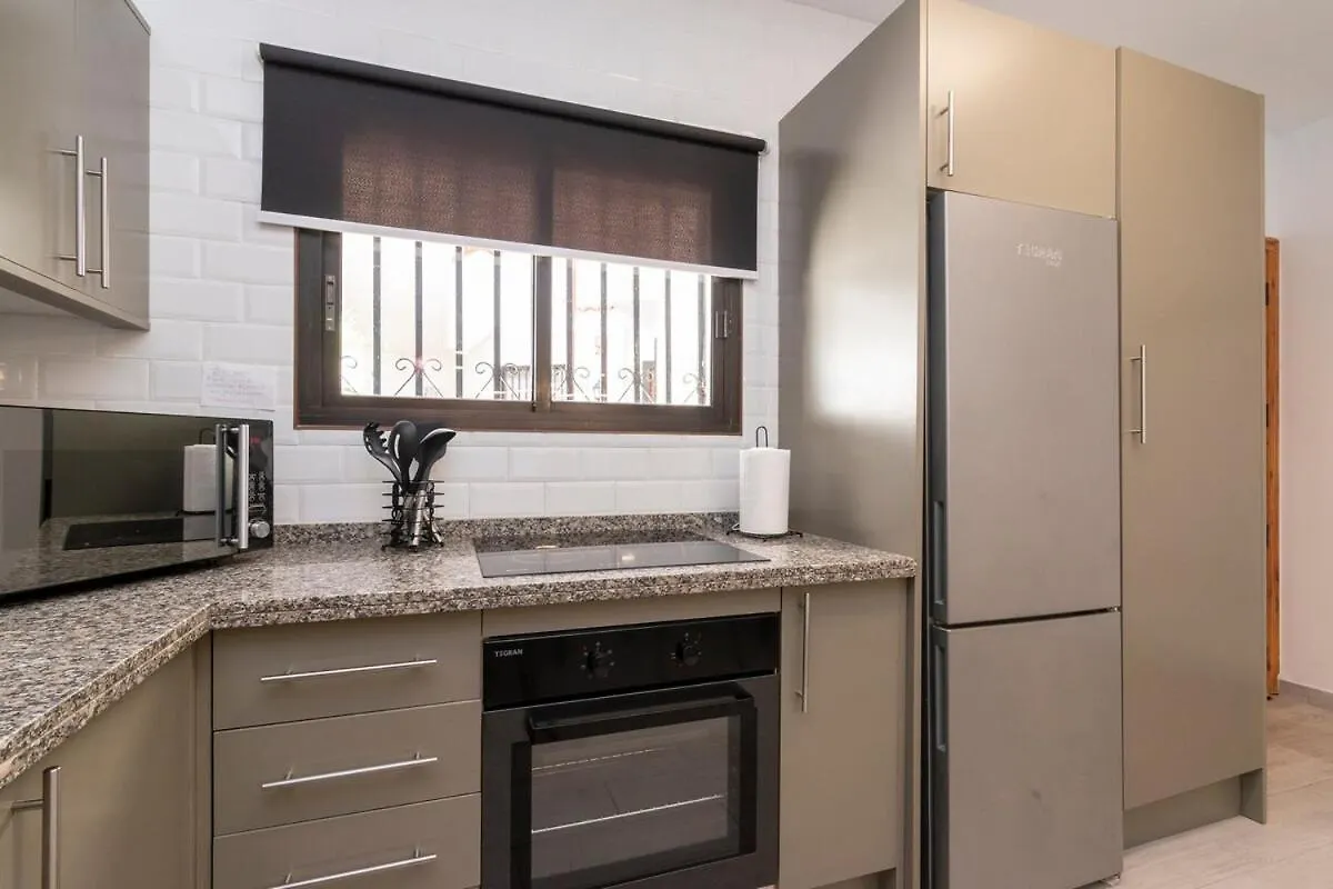 Cristian Sur Luxury 2 Bedroom Apartment Los Cristianos  0*, Los Cristianos (Tenerife)